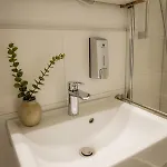 'goldpath' - Spitalhof I Modern I Wlan I Kueche I Balkon I Smarttv Mit Wipu Appartamento *