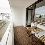 'goldpath' - Spitalhof I Modern I Wlan I Kueche I Balkon I Smarttv Mit Wipu *