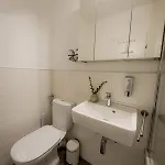 'goldpath' - Spitalhof I Modern I Wlan I Kueche I Balkon I Smarttv Mit Wipu Апартаменти *